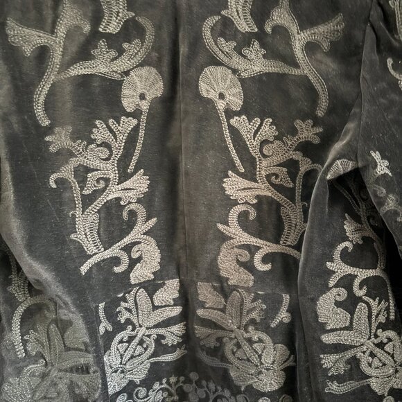 Black Victorian Style Velvet Brocade Blazer - Picture 8 of 8
